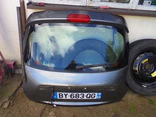 фото №1, Nissan juke крышка багажника задняя крышка багажника багажника kad g