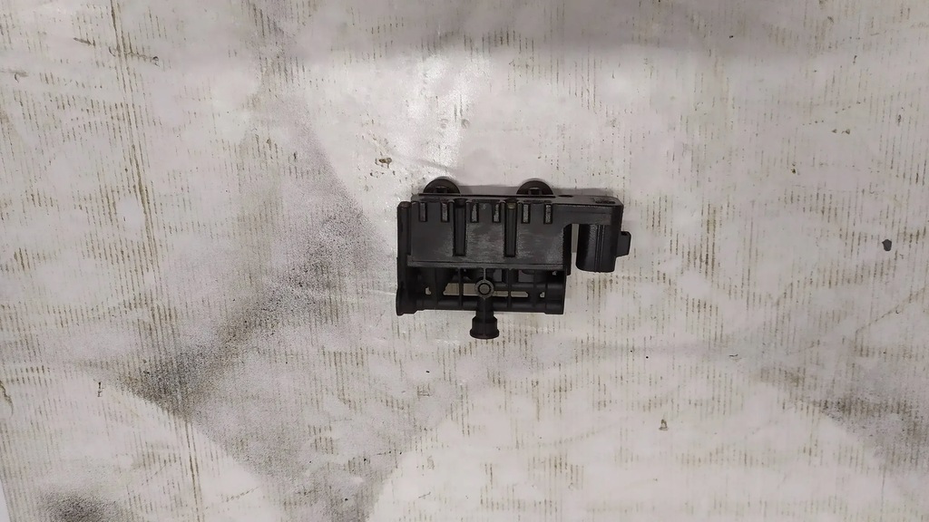 фото №9, Клапан подвеска пневматический land rover l320