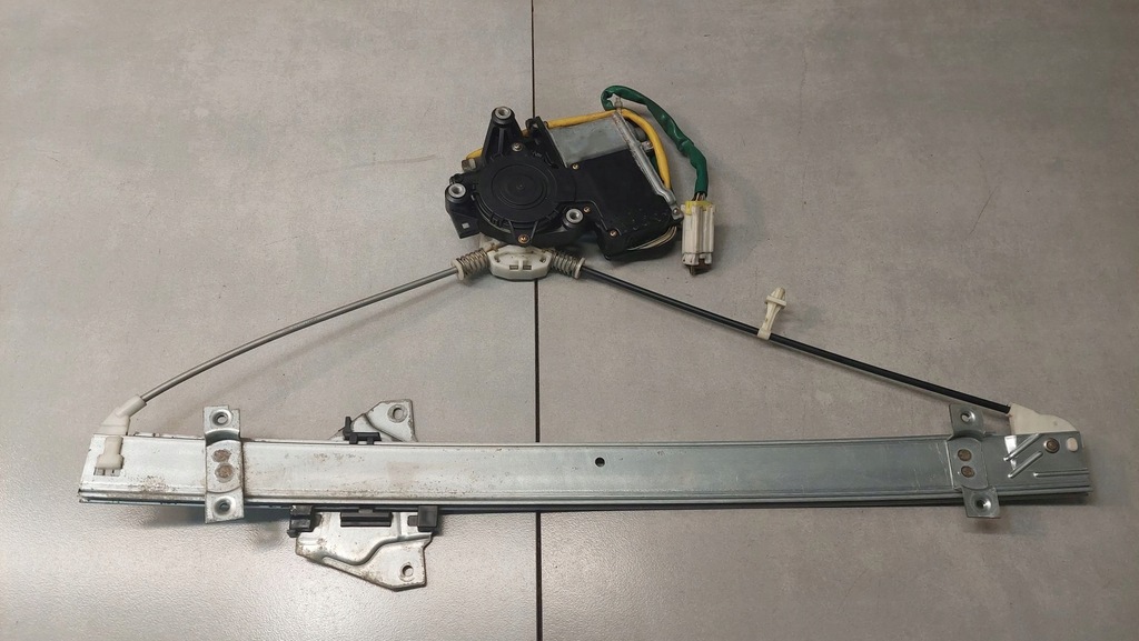 фото №7, Подъемник стекло правый перед space wagon iii