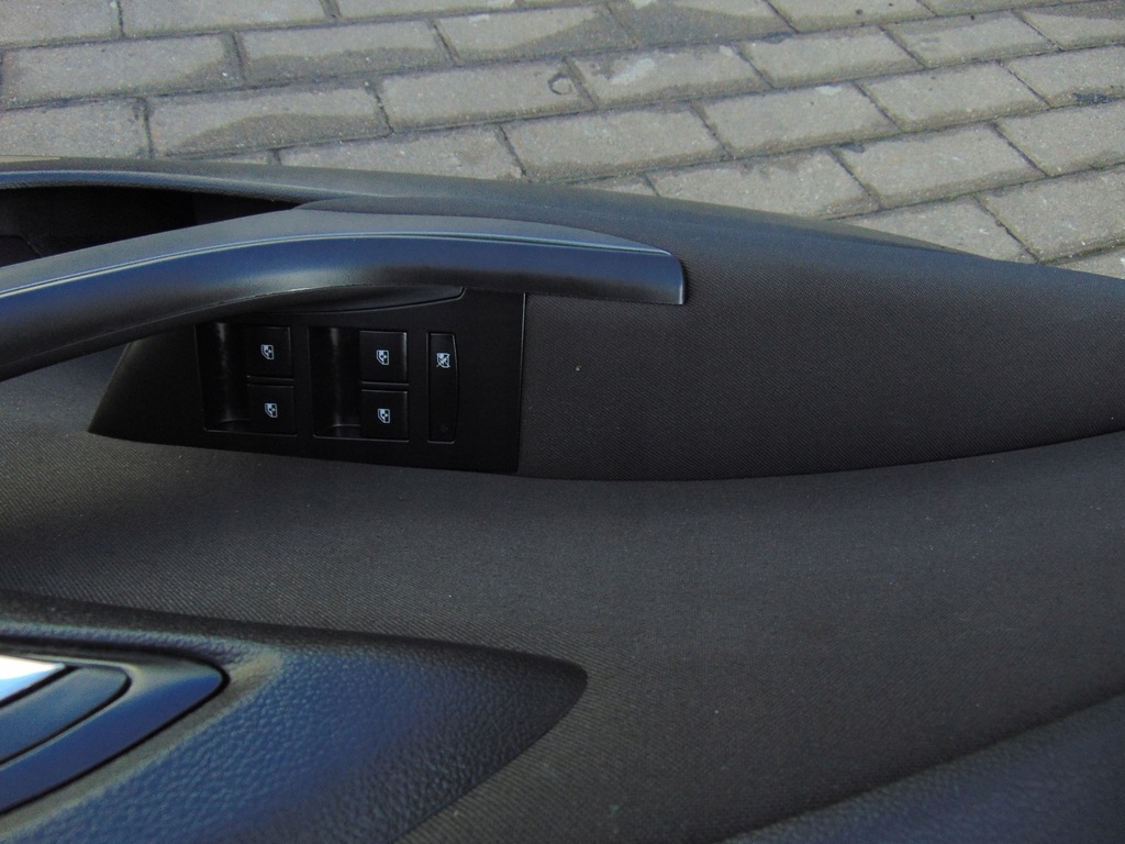 фото №8, Обшивка лівий перед передній opel astra iv j lift kombi europa