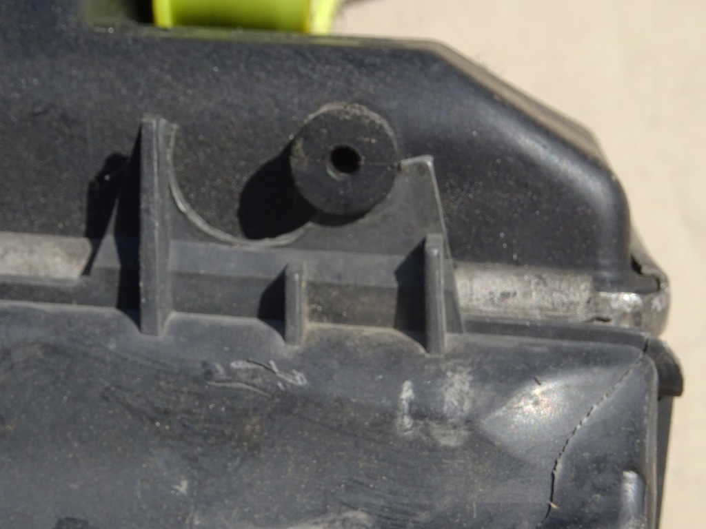 фото №4, Audi a6 c6 інтеркулер впуск повітря 4f0145805e