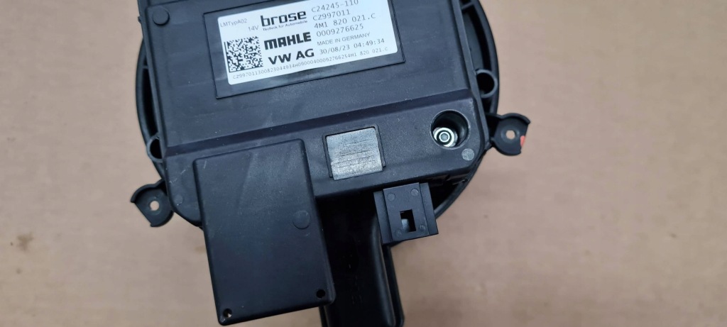 фото №5, Sq5 80a q5 lift воздуходувка вентилятор обдув 4m1820021c a4 b9 8w a5 eu