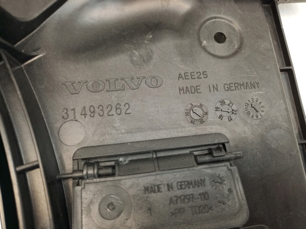 Купити Volvo s60 v60 xc60 xc90 v90 вентилятор радіатора корпус 31493262