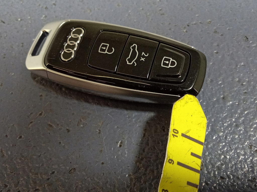 фото №5, Audi q8 rs q8 ключ pilot 4n0959754dl