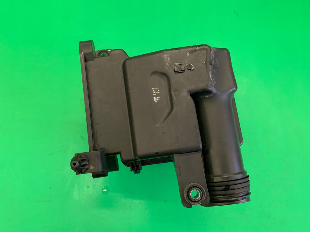 фото №12, Корпус фильтра воздуха hyundai i30 i 1.4b 16v 07- 28110-2h000