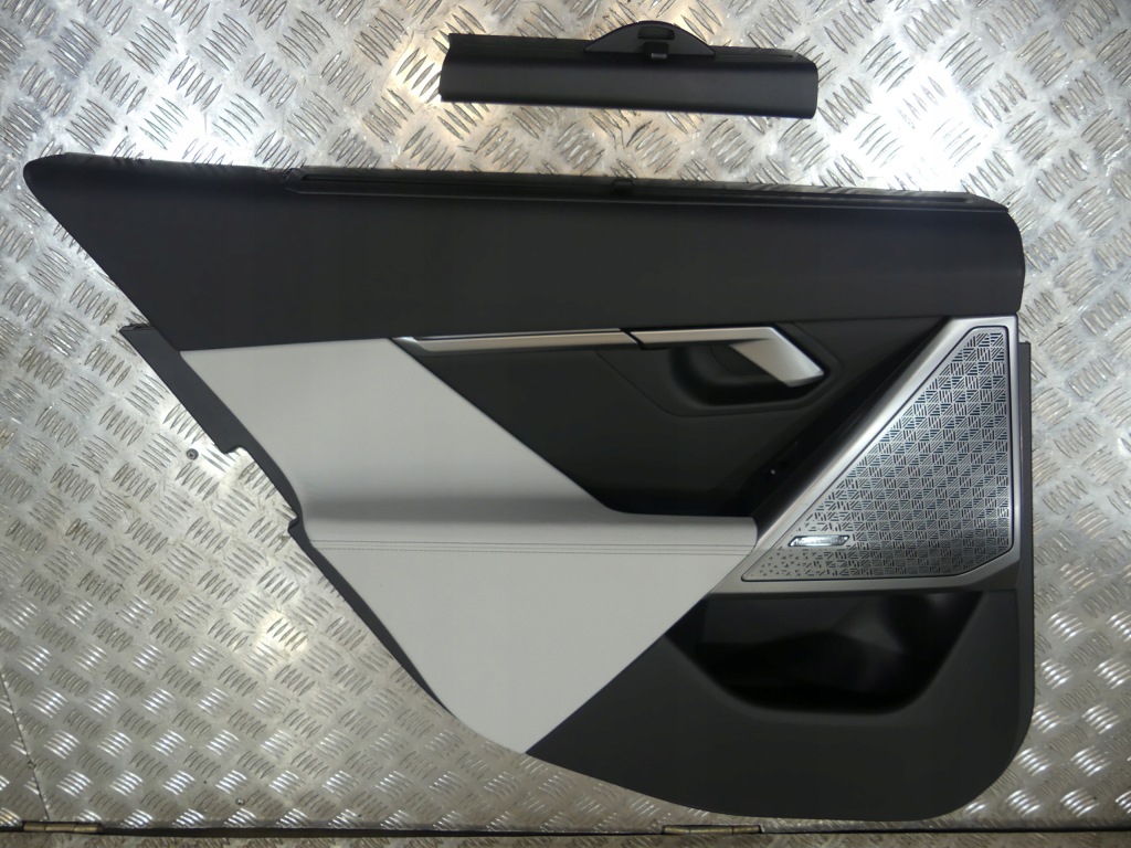 фото №15, Bmw m5 g90 g60 обивка сиденья заднее сиденье вентиляция массаж merino silverstone