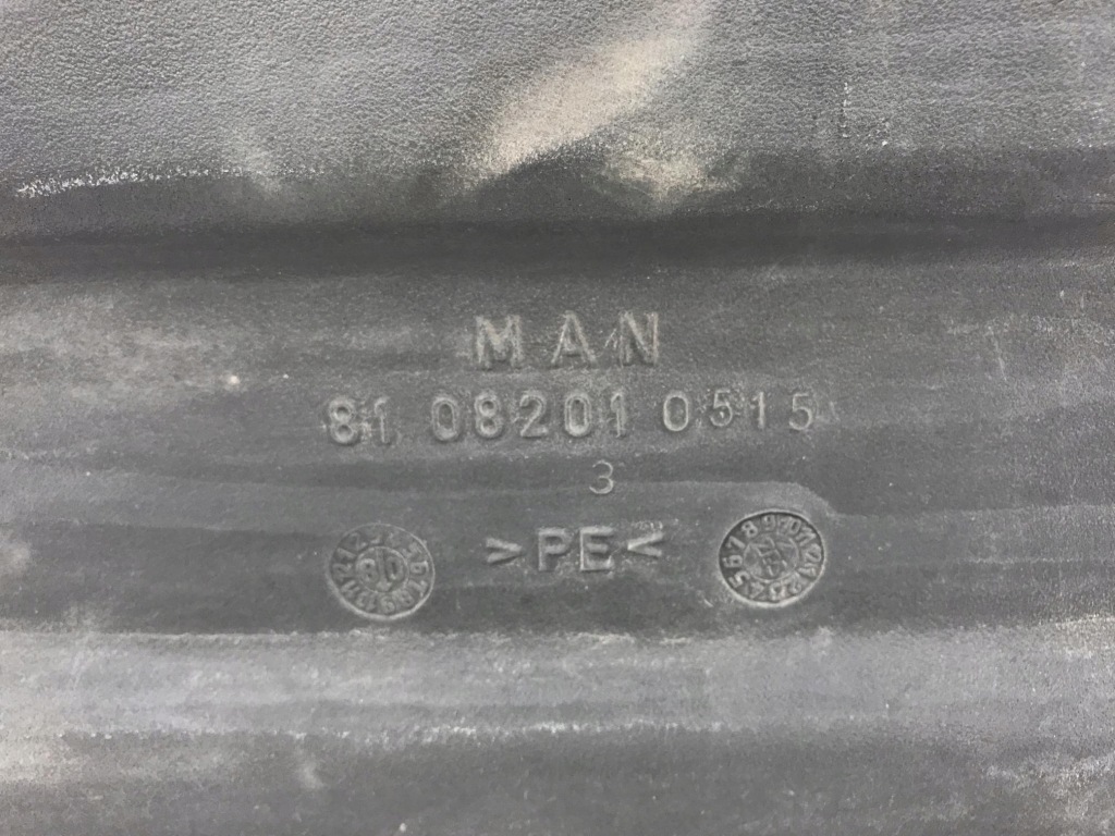 Купити 81082010515 man tgs komin впуск повітря перед