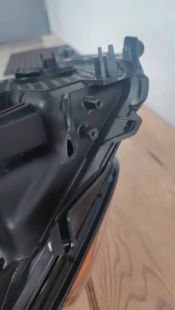 Купити Фара lexus ux full led lift czarna лінза