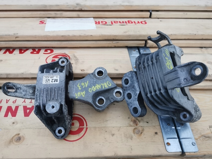 фото №1, Подушка двигателя orlando cruze 2.0 автоматическая коробка передач