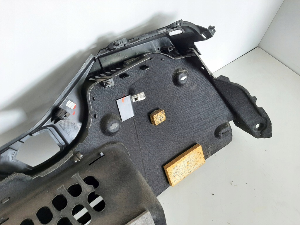 фото №15, Skoda superb ii 2.0tdi 09r обшивка багажника правый задняя 3t5867428g