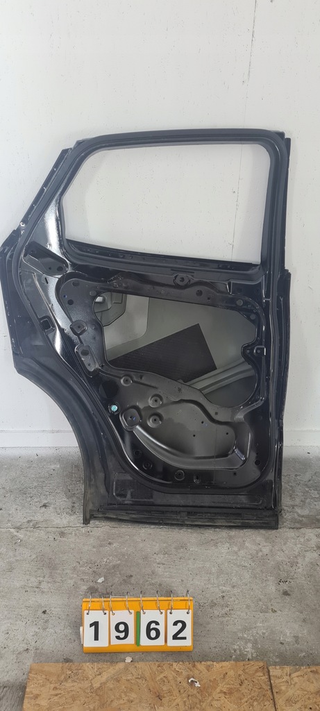 фото №3, Двері лівий задня jaguar e-pace