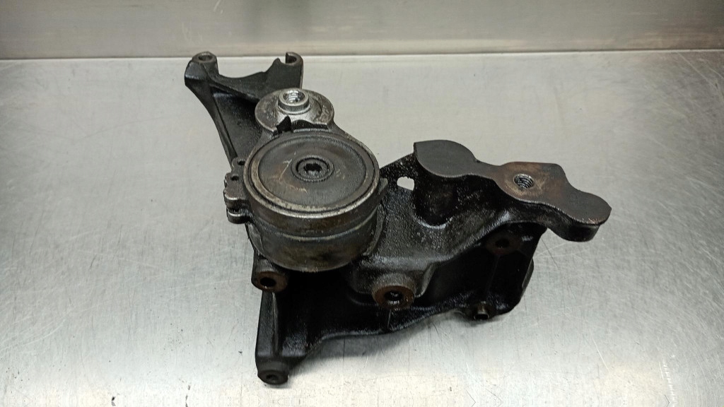 Кронштейн генератора 9634962980 citroen berlingo peugeot partner 1.9d Київ