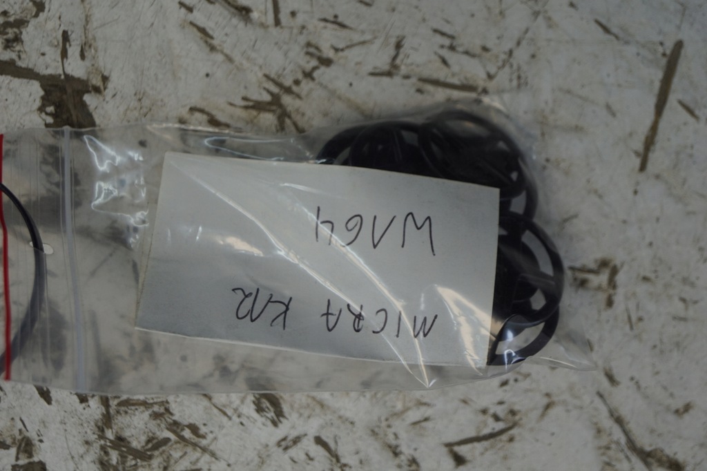 фото №10, Шумоизоляция капот + клипсы nissan micra k12