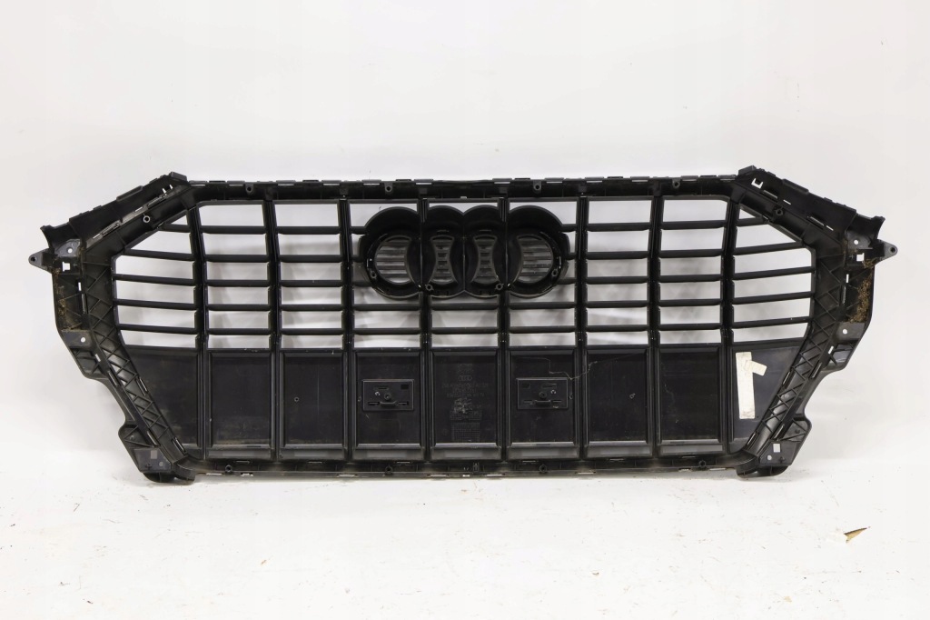 фото №2, Audi q3 83a решётка радиатора 83a853651