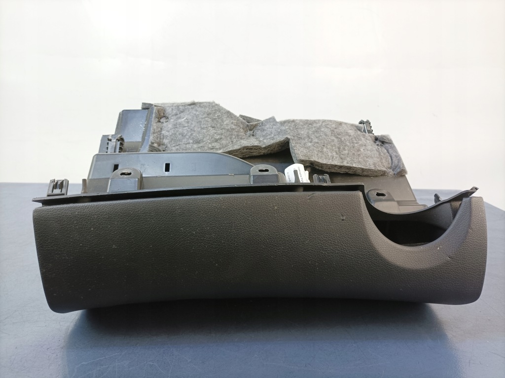 фото №3, Mercedes c w205 бардачок пассажира