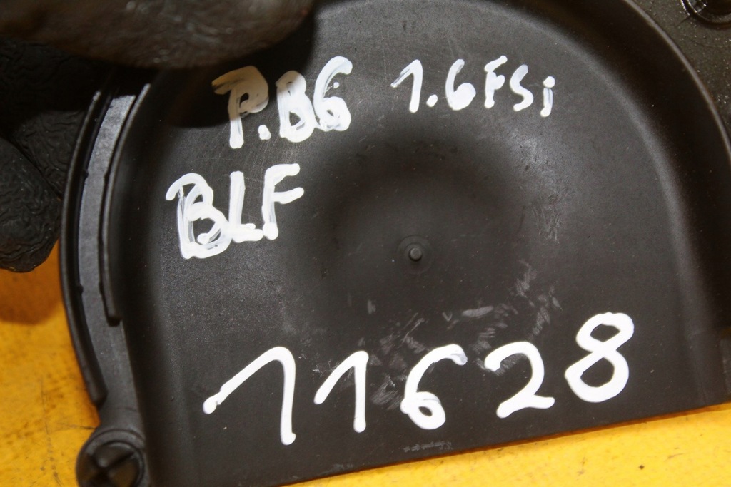 фото №5, Корпус насоса масла a3 passat b6 1.6fsi 03c103669e