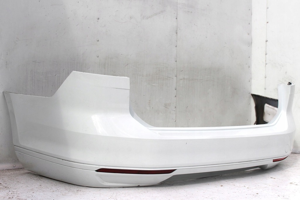 фото №8, Vw passat b8 kombi lc9a задняя бампер задний + крышка багажника багажника + лампы led kol