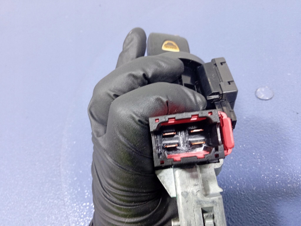 фото №5, Dacia duster i lift 13- 1.6 114km замок запалювання ключ n0502060 2198621