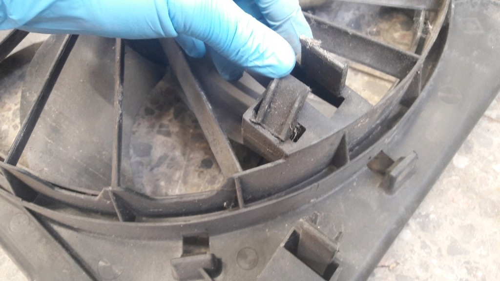 8240357 вентилятор радиатора megane 2 1.5dci 05r Киев