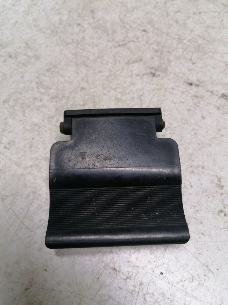 Купити Ручка відкривання капота opel omega b