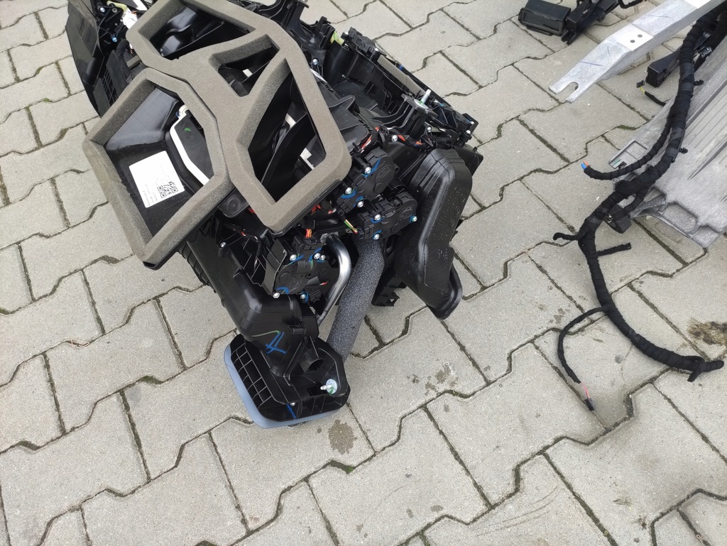 фото №9, Отопитель bmw xm g09 5a31836