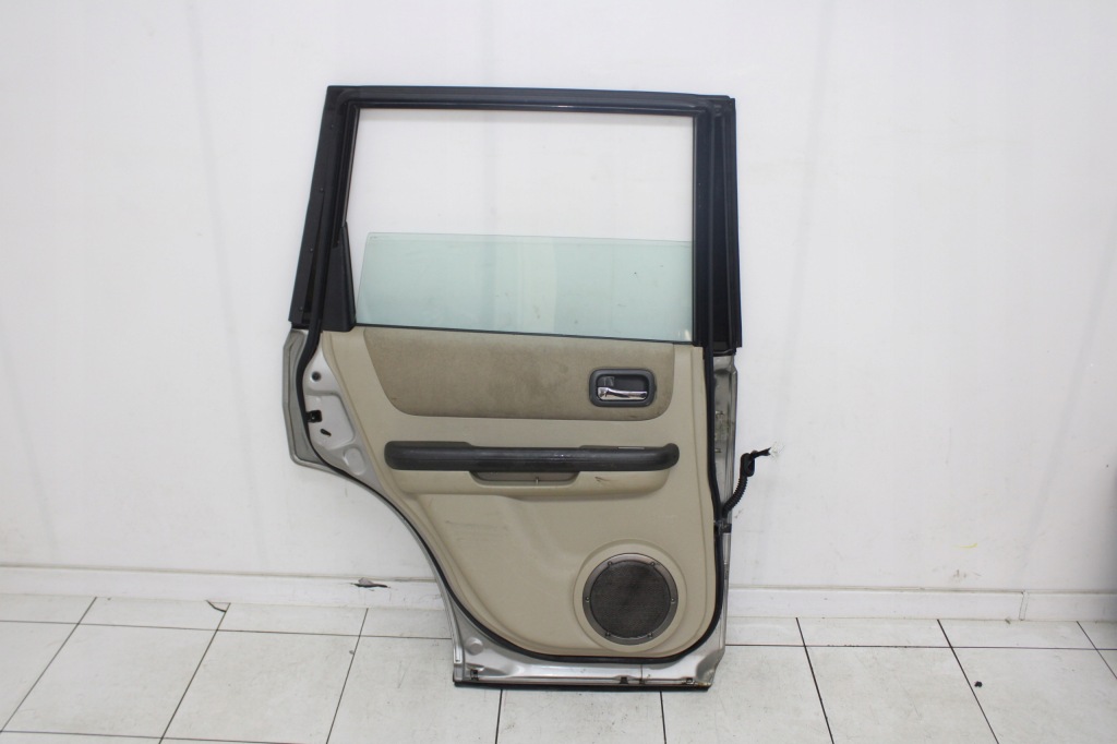 фото №7, Nissan x-trail t30 i 2000r- дверь левая левый задняя задние kx4 - код лакокрасочного покрытия