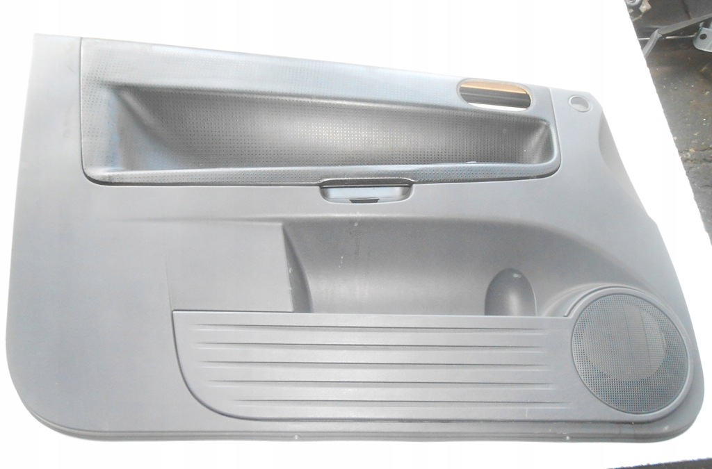 фото №4, Colt vi z30 06r обшивка левый i правый передний перед