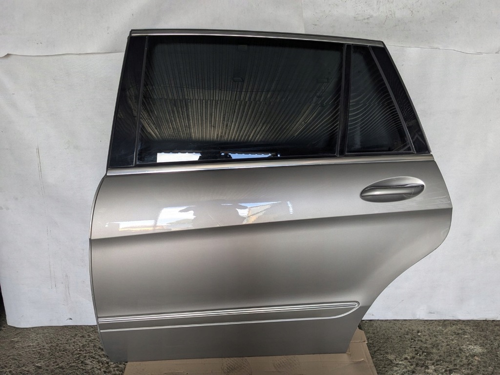 фото №1, Полный дверь левая задняя задние long mercedes r w251 v251 лак: c723