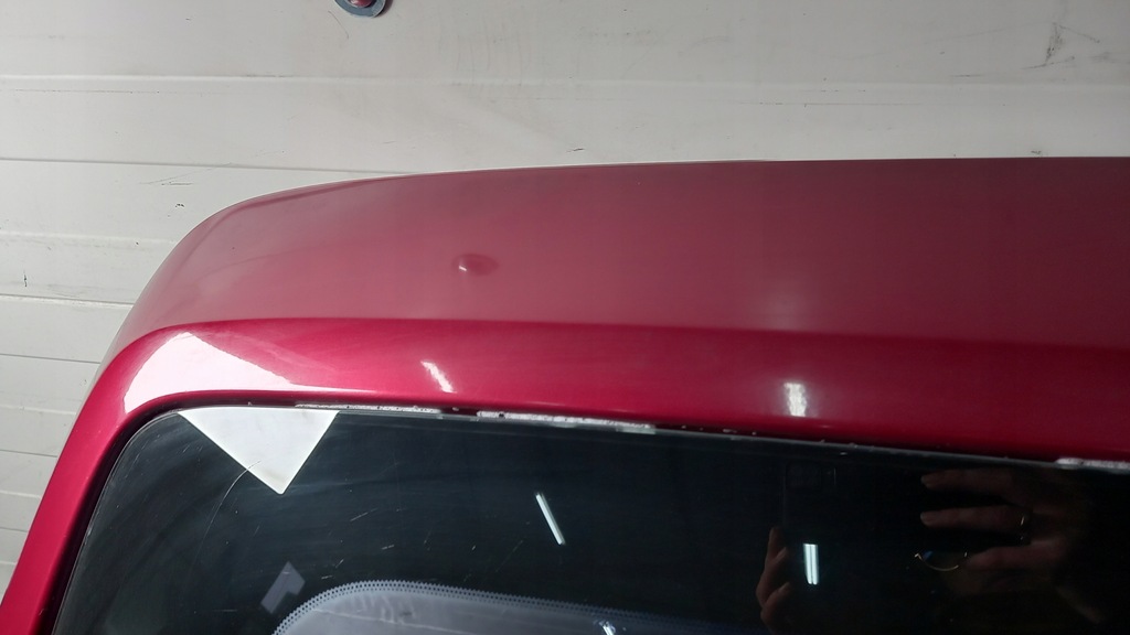 фото №4, Задня кришка багажника kia carnival 2.9td 02r