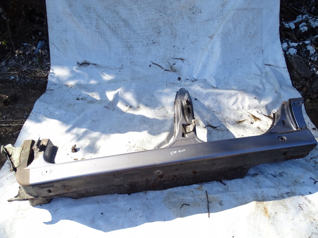 фото №1, Порог блок двигателя левый bmw e38