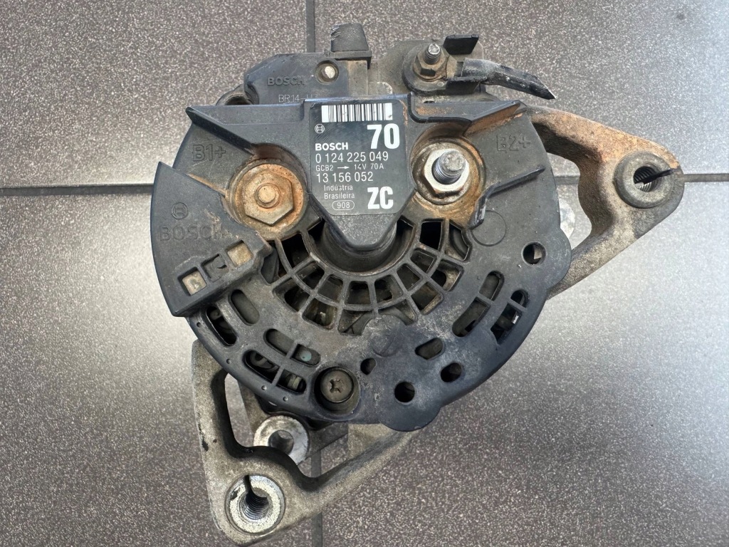 Купити Генератор opel 0124225049 13156052