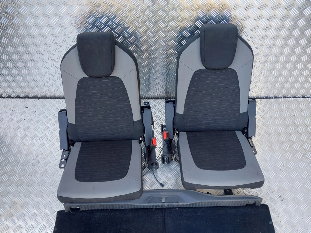 фото №2, Сиденья задняя правый левый ремни 3-rząd citroen c4 grand picasso ii