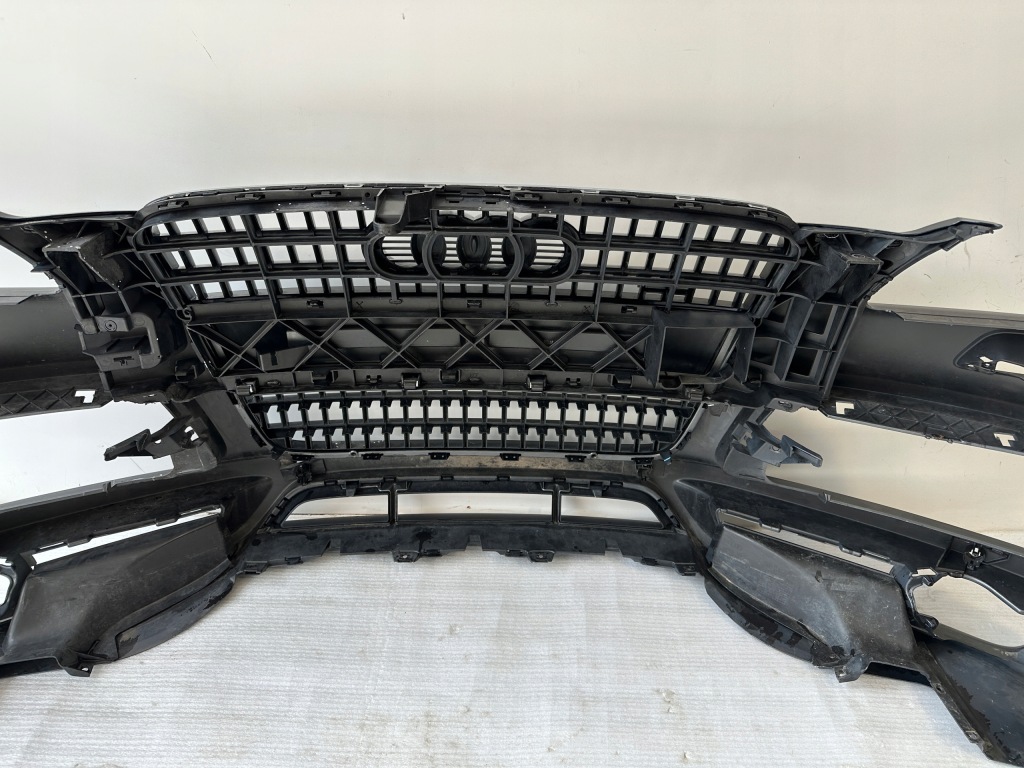 Бампер передний перед audi q7 s-line 05-09 4l0 4l0807437d с Разборки