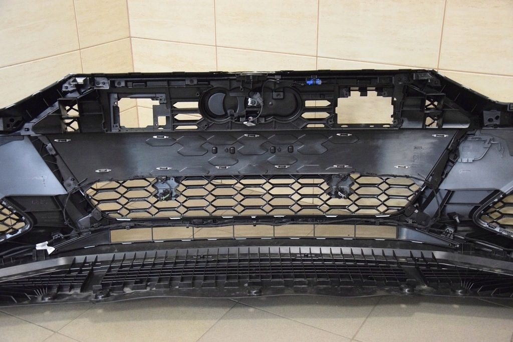 фото №14, Audi rs6 c8 4k0 передний бампер 18-r камера 4k8