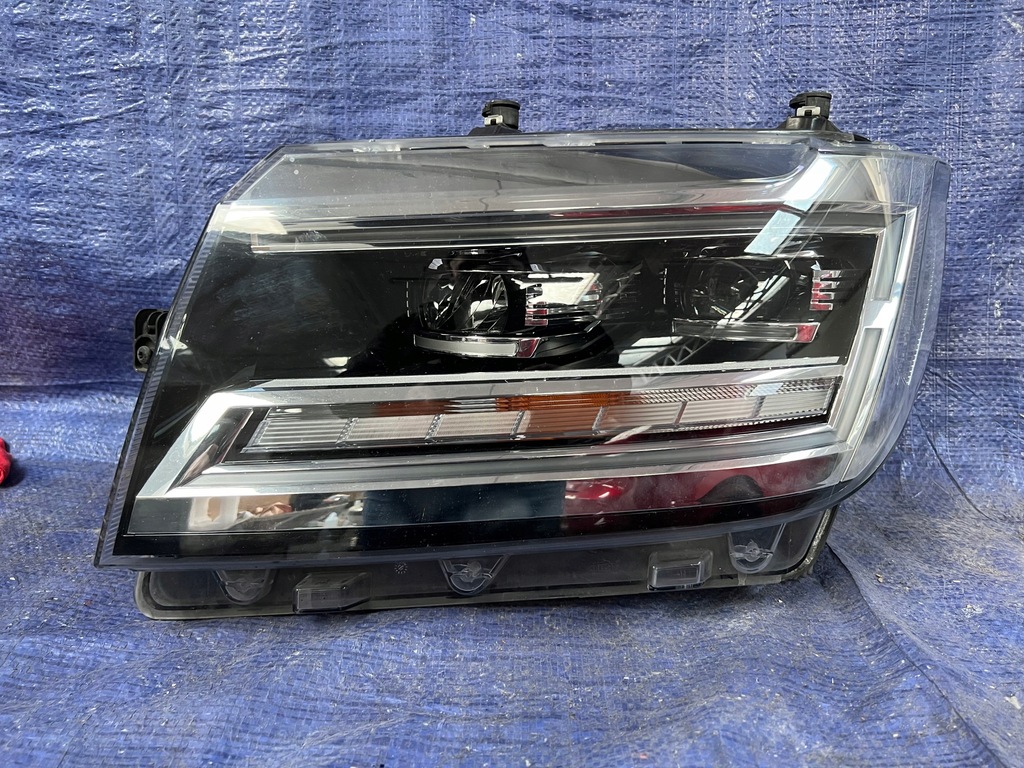 фото №1, Vw crafter 7c левая лампа full led