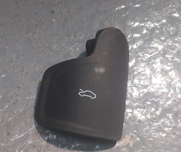 фото №1, Audi a6 c8 a7 4k ручка кронштейн открывания капот