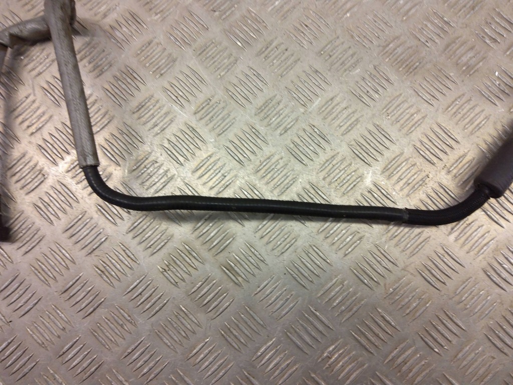 Bmw x1 f48 f49 2016 шланг топлива с Разборки