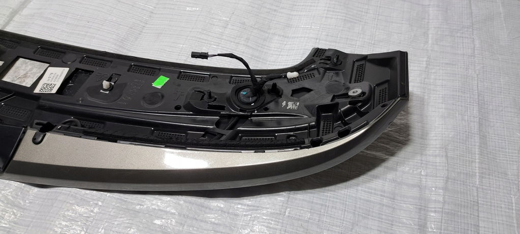 фото №13, Opel astra k спойлер кришка багажника задня 39023770