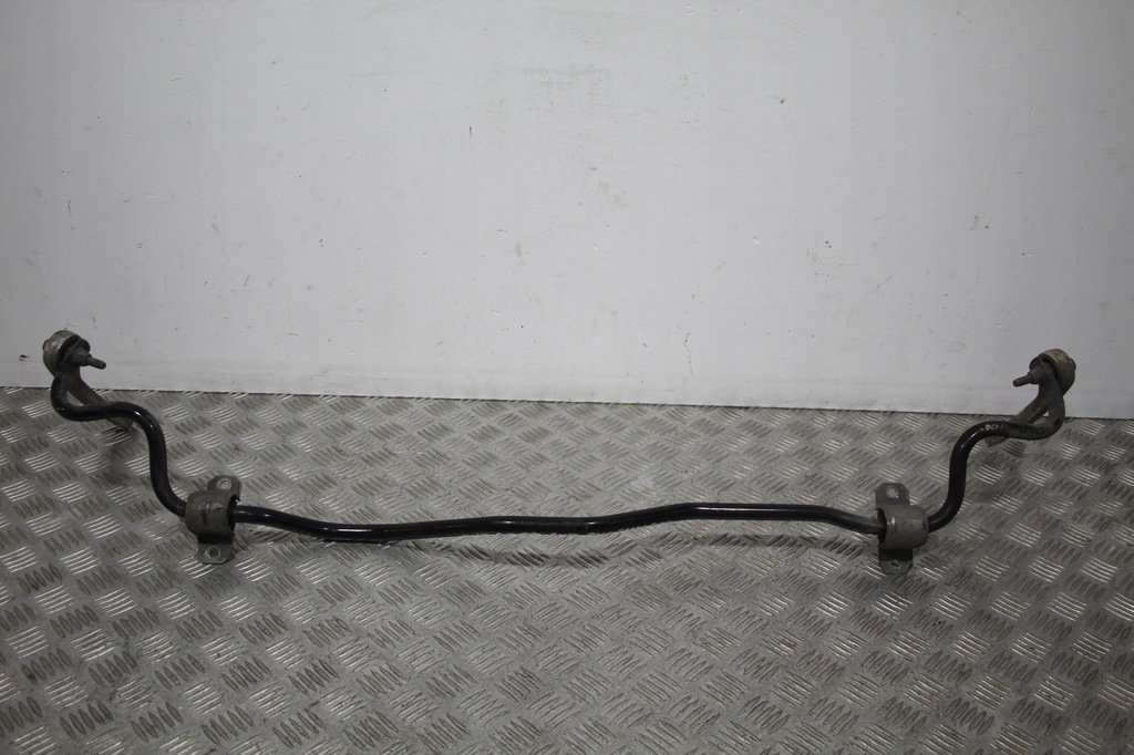 фото №1, Стабилизатор тяга задняя audi a4 b9 8w 8w0