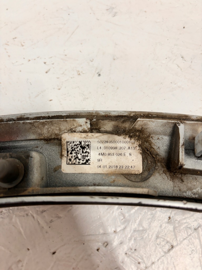 фото №9, Audi оригінальний номер права молдинг крила задня 4m0853818e 4m0853026e