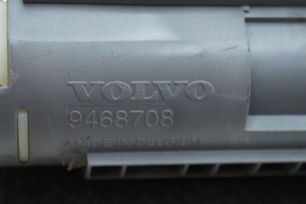 фото №7, Шторка шторка багажник volvo s80 обшивка багажника оригінальний номер 9468708