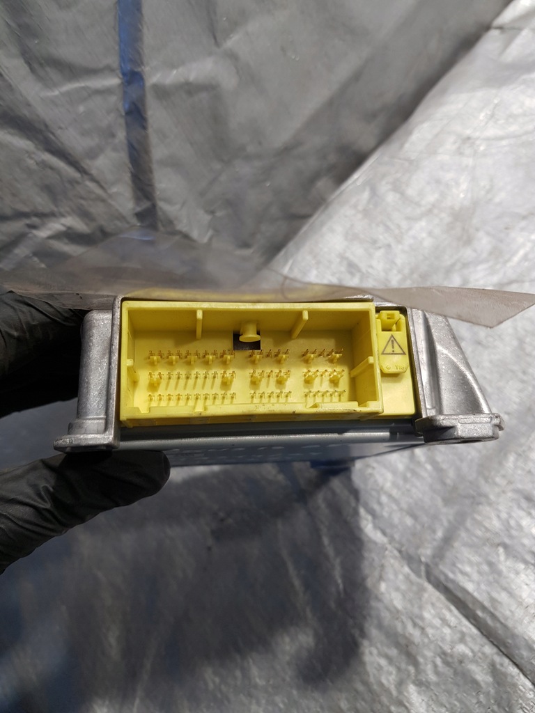 фото №4, Датчик lexus is 250 оригинальный номер 8917053100