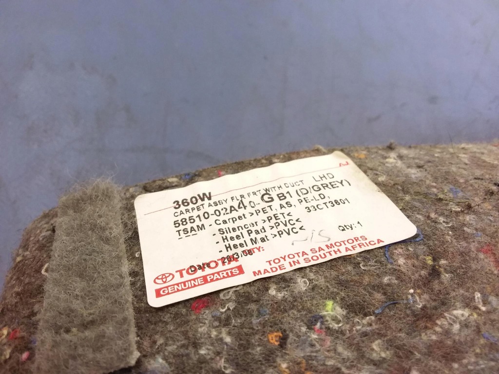 фото №5, Toyota corolla e15 sedan коврик обшивка пол