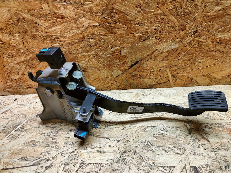 фото №1, Педаль тормоза kia picanto ii lift 2016