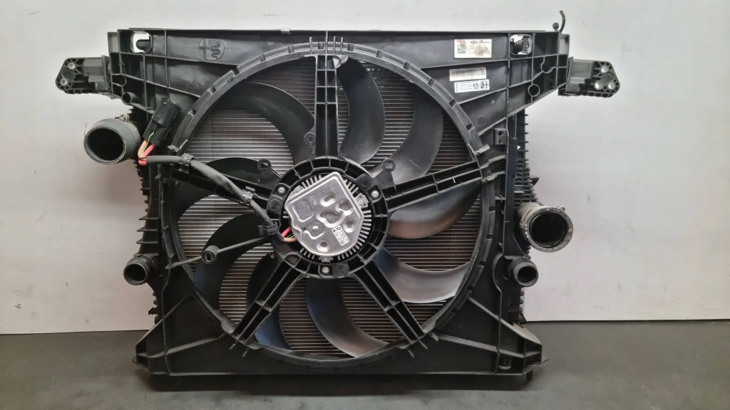 фото №1, Радиатор вентилятор радиатор комплект alfa romeo giulia 2.2 дизель