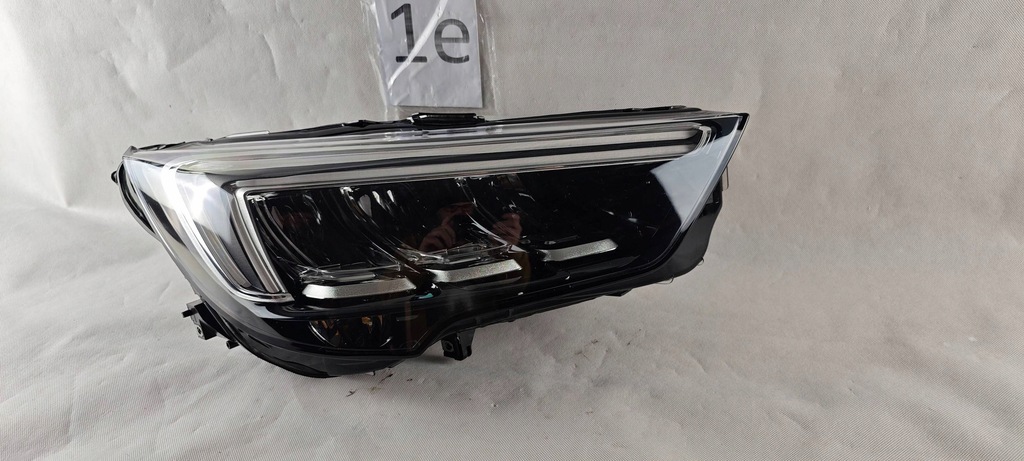 фото №1, Opel crossland x full led правый фара лампа правая 39153432
