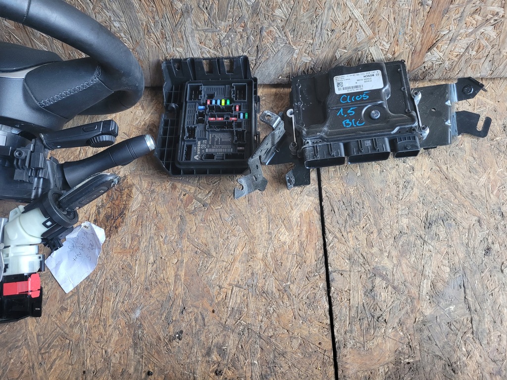 фото №1, Набір стартовий бортовий комп'ютер renault clio v 1.5 bluedci