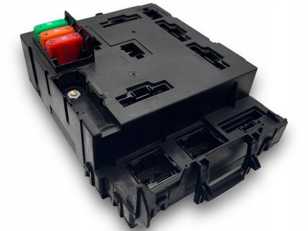 Купить Smart w451 коробка предохранителей 4515401550 m