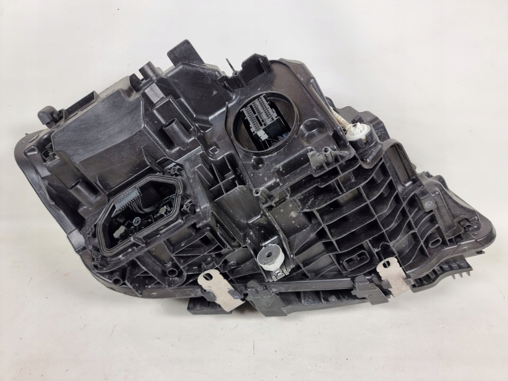 Bmw 3 g20 g21 lci lift full led лампа левая перед передняя 945080103 Недорого