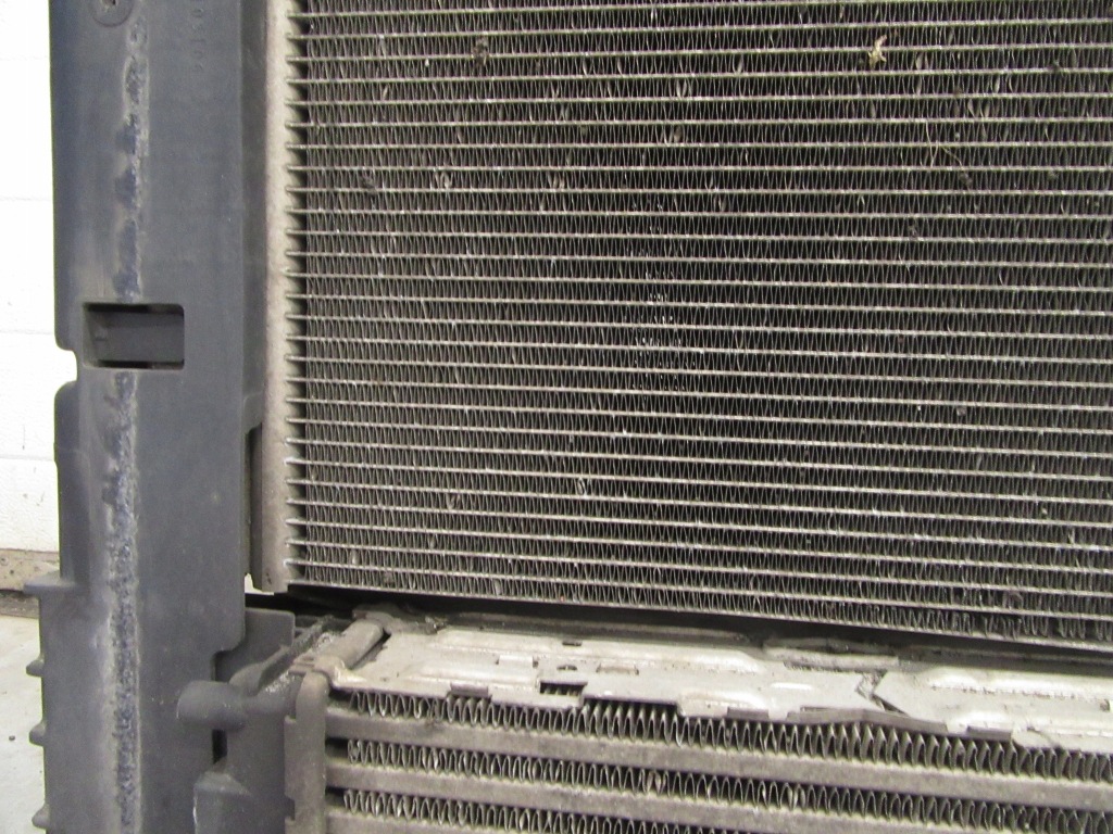 Радиатор радиатор интеркулер корпус bmw f25 x3 f26 x4 3.0 3.5 n57 aut. с Разборки